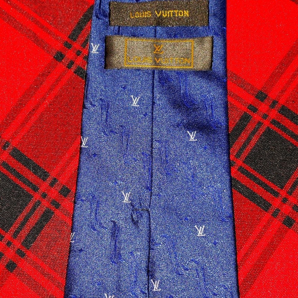 Louis Vuitton silk Tie